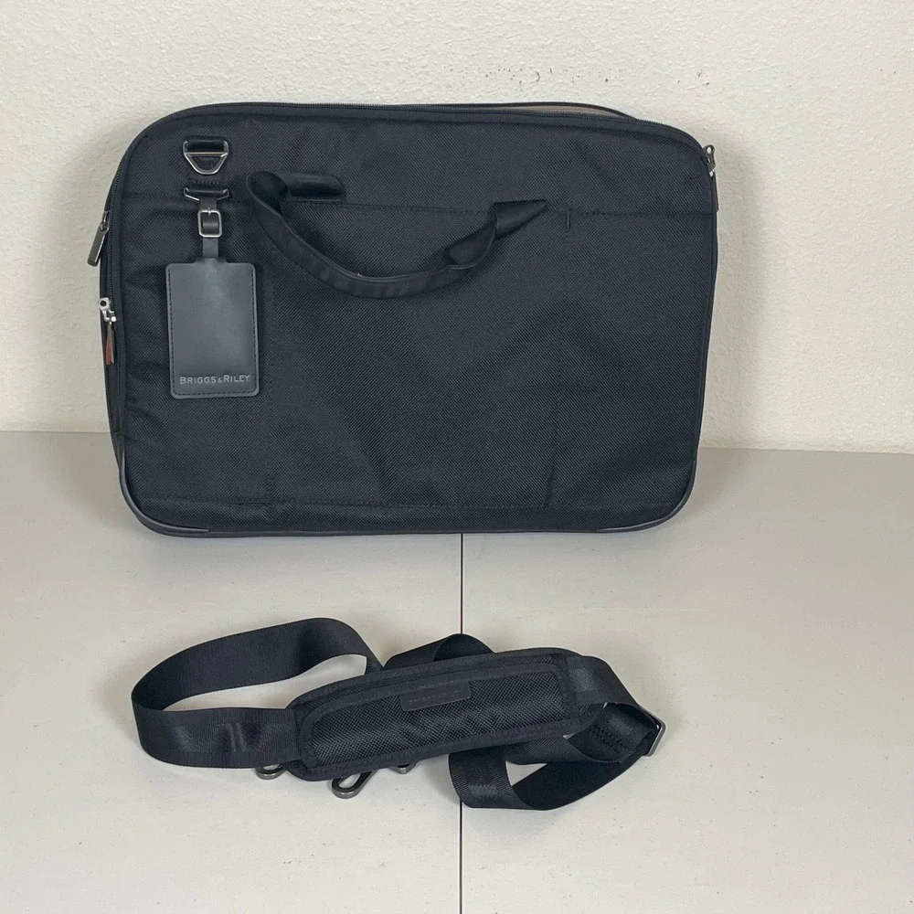 Briggs & Riley KB437X-4 EXPANDABLE Nylon Travel Brief‎ Case